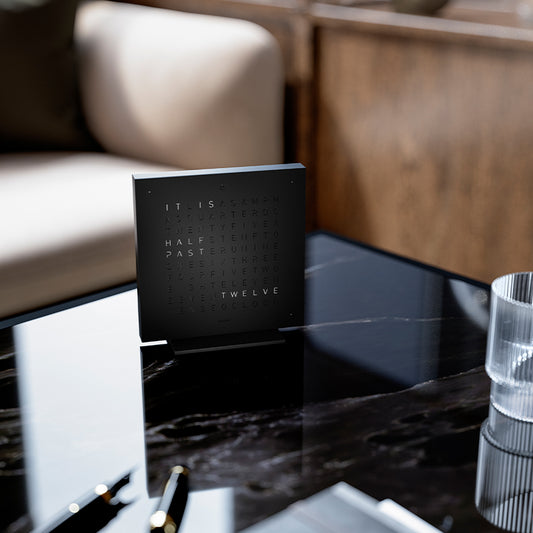 Wortuhr EARTH 13.5 - Ausstellungsstück