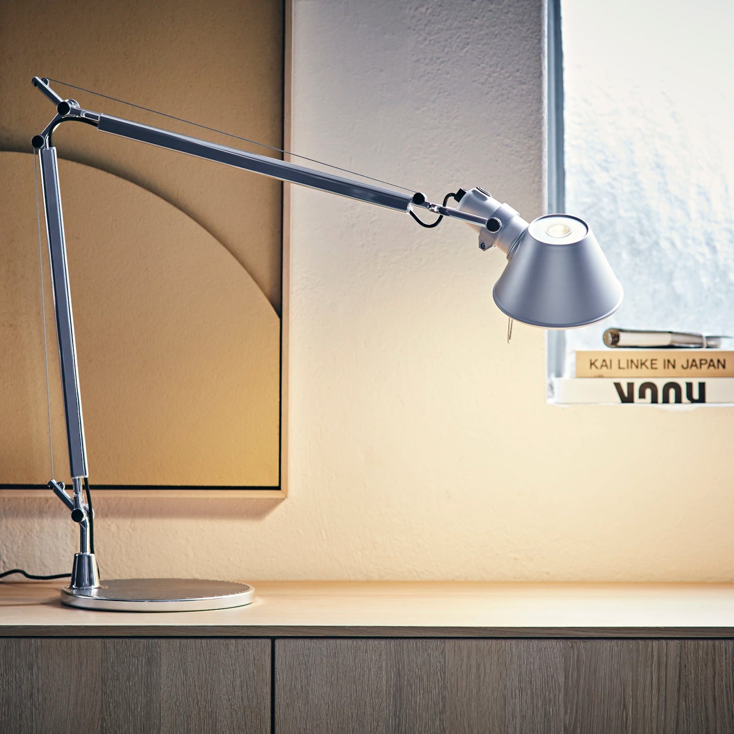 Tolomeo Table